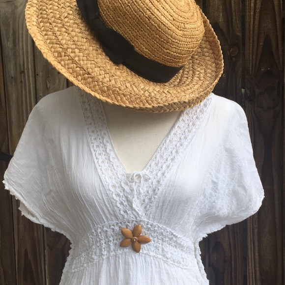 🔥💥NWOT🔥💥WHITE BOHO MINI CROCHET DRESS✨ - Picture 8 of 8